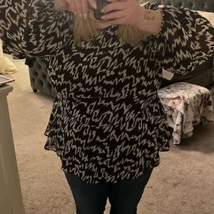 Black and white peplum top by Scoop. XXL.